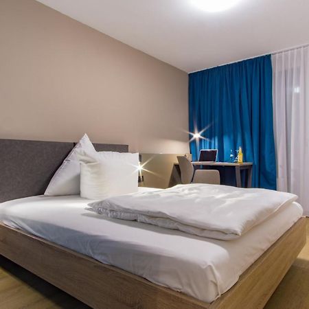Hotel Berlin Sindelfingen Exteriör bild