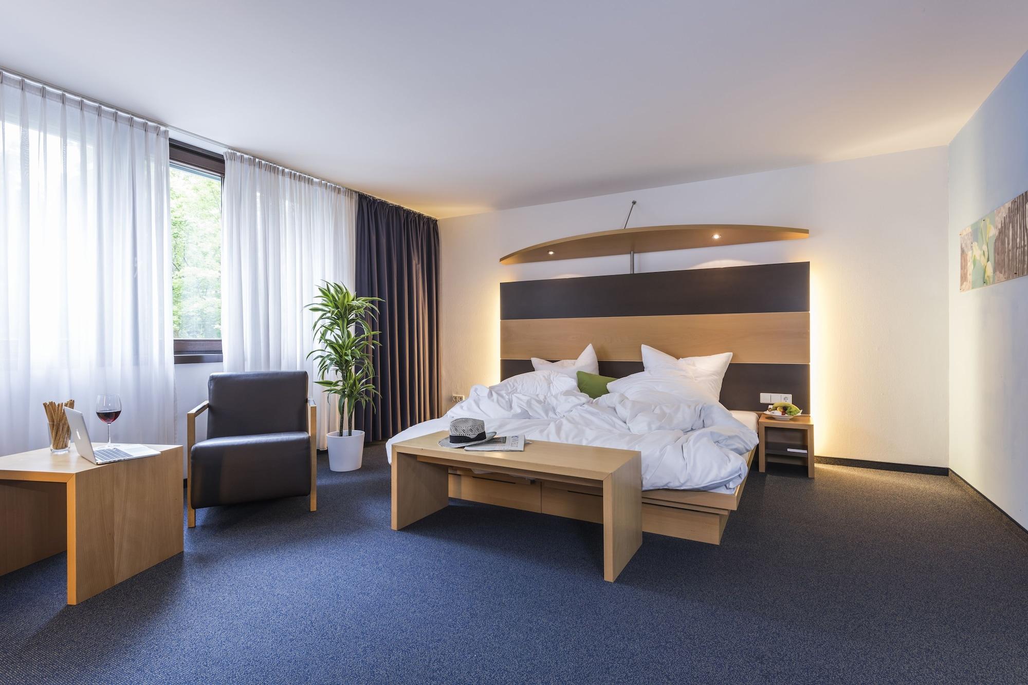 Hotel Berlin Sindelfingen Exteriör bild