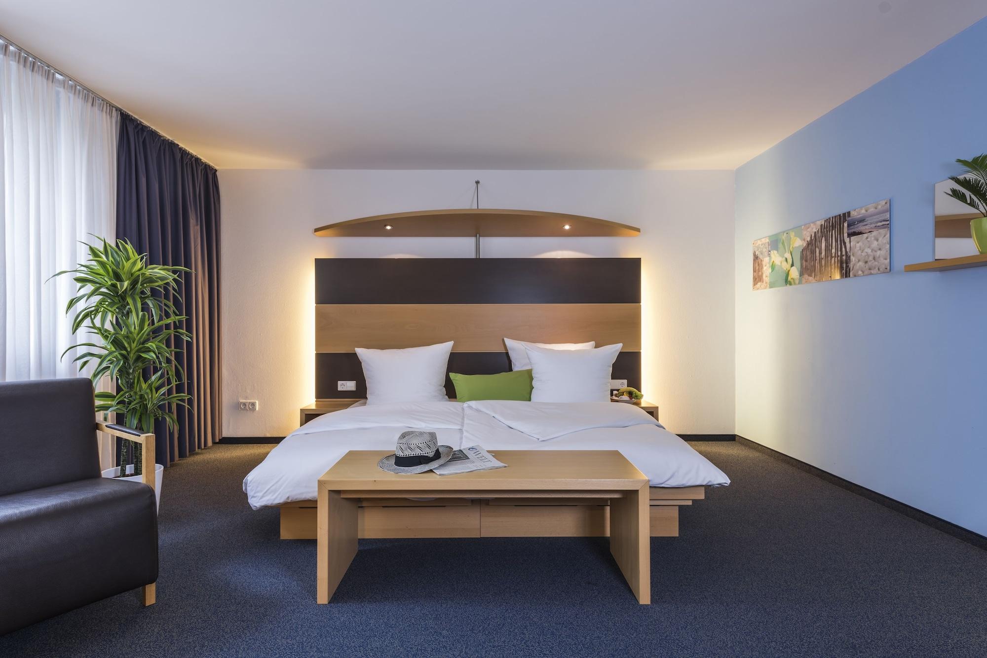 Hotel Berlin Sindelfingen Exteriör bild