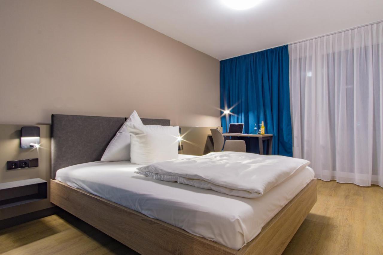 Hotel Berlin Sindelfingen Exteriör bild